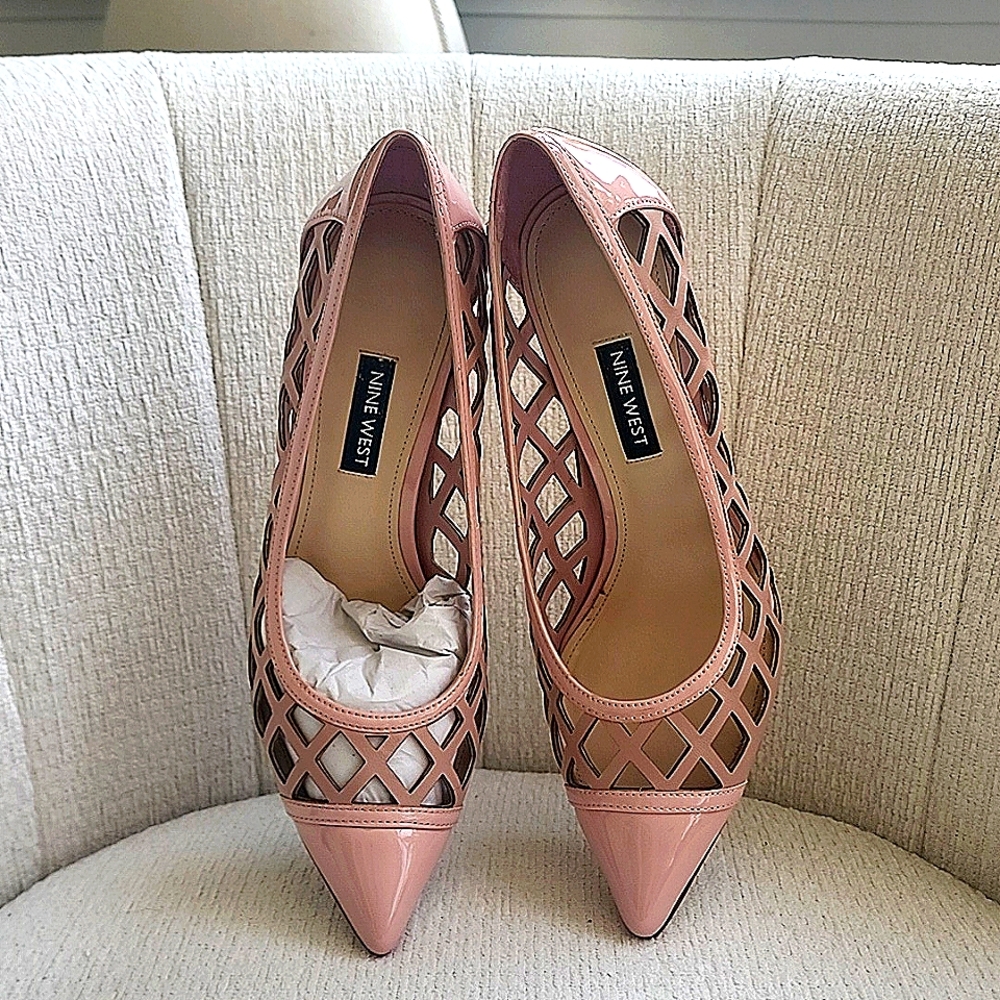 Nine West pumps